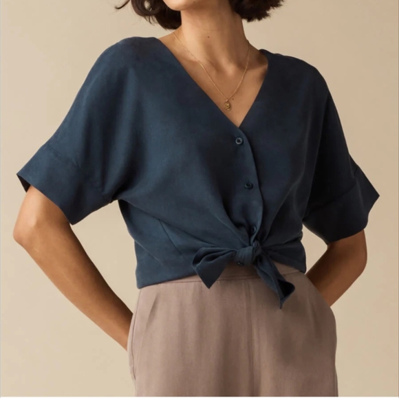 Vetta Capsule Reversible Girlfriend Top in French Navy - Picture 2 of 4